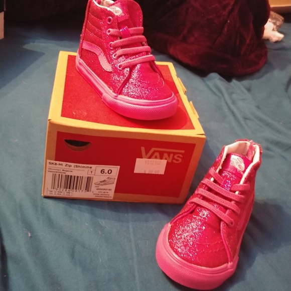 high top sparkly vans